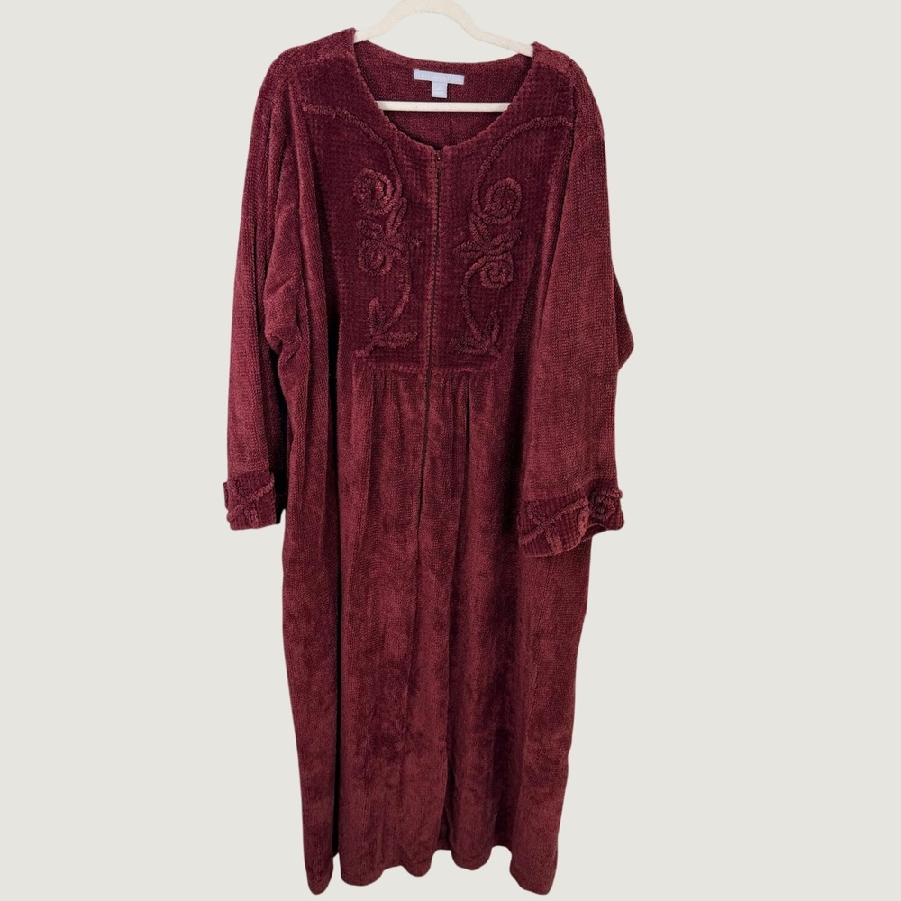 Only Necessities Womens 3X 30/32 Burgundy Chenille Robe Zip Front Long Sleeve